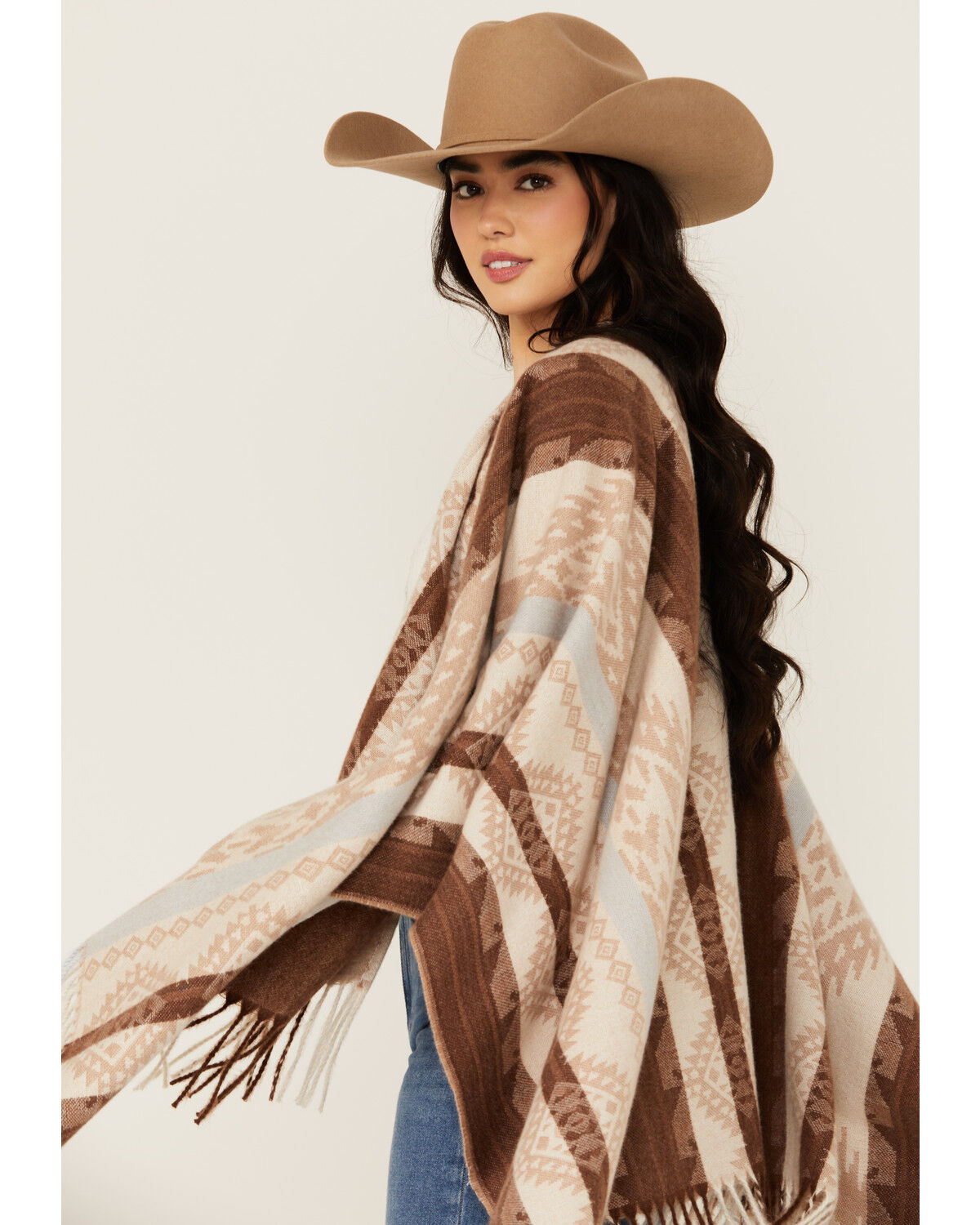 Idyllwind Women's Edsel Southwestern Print Shawl