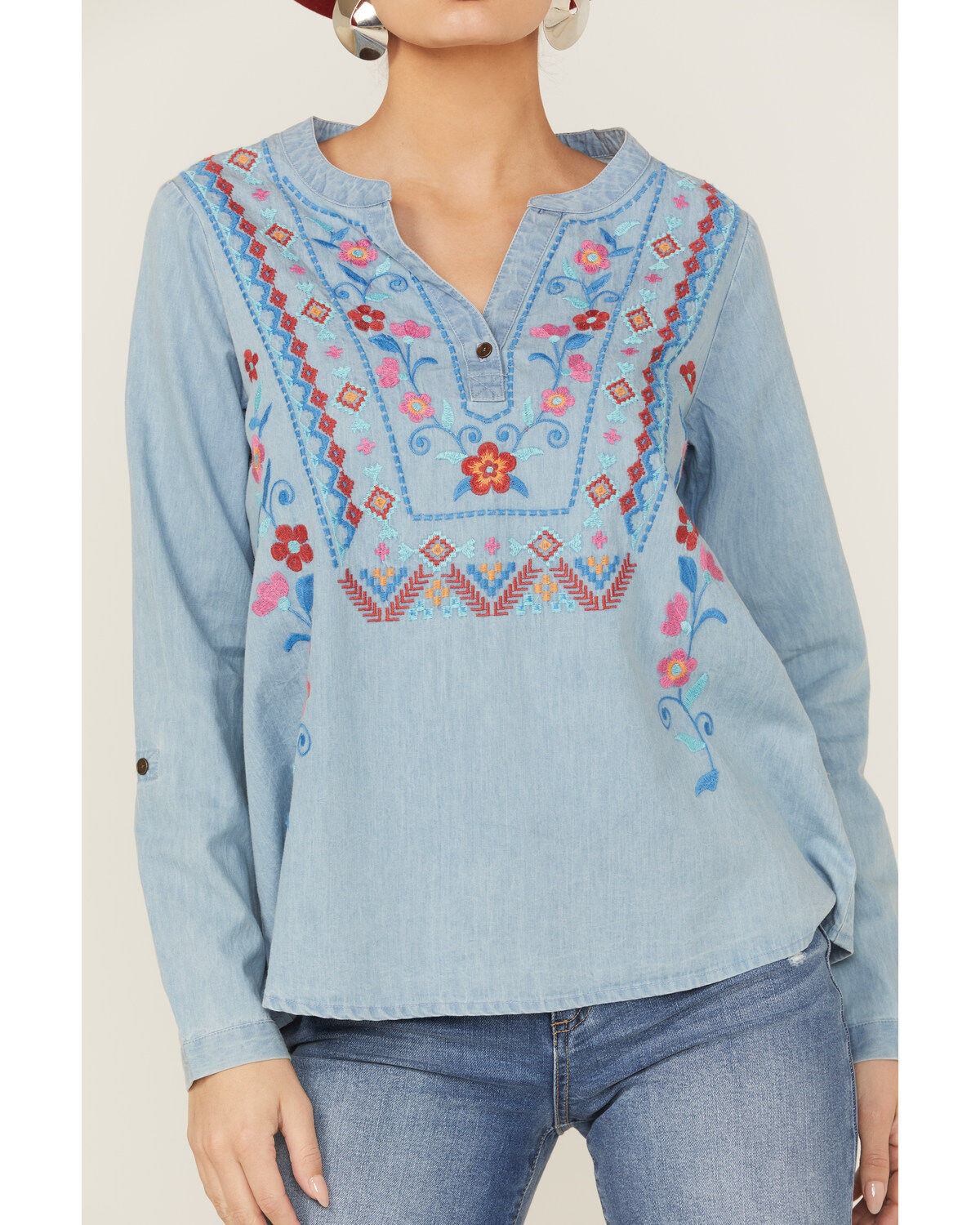 Roper Women's Embroidered Front Southwestern Denim Pullover Shirt