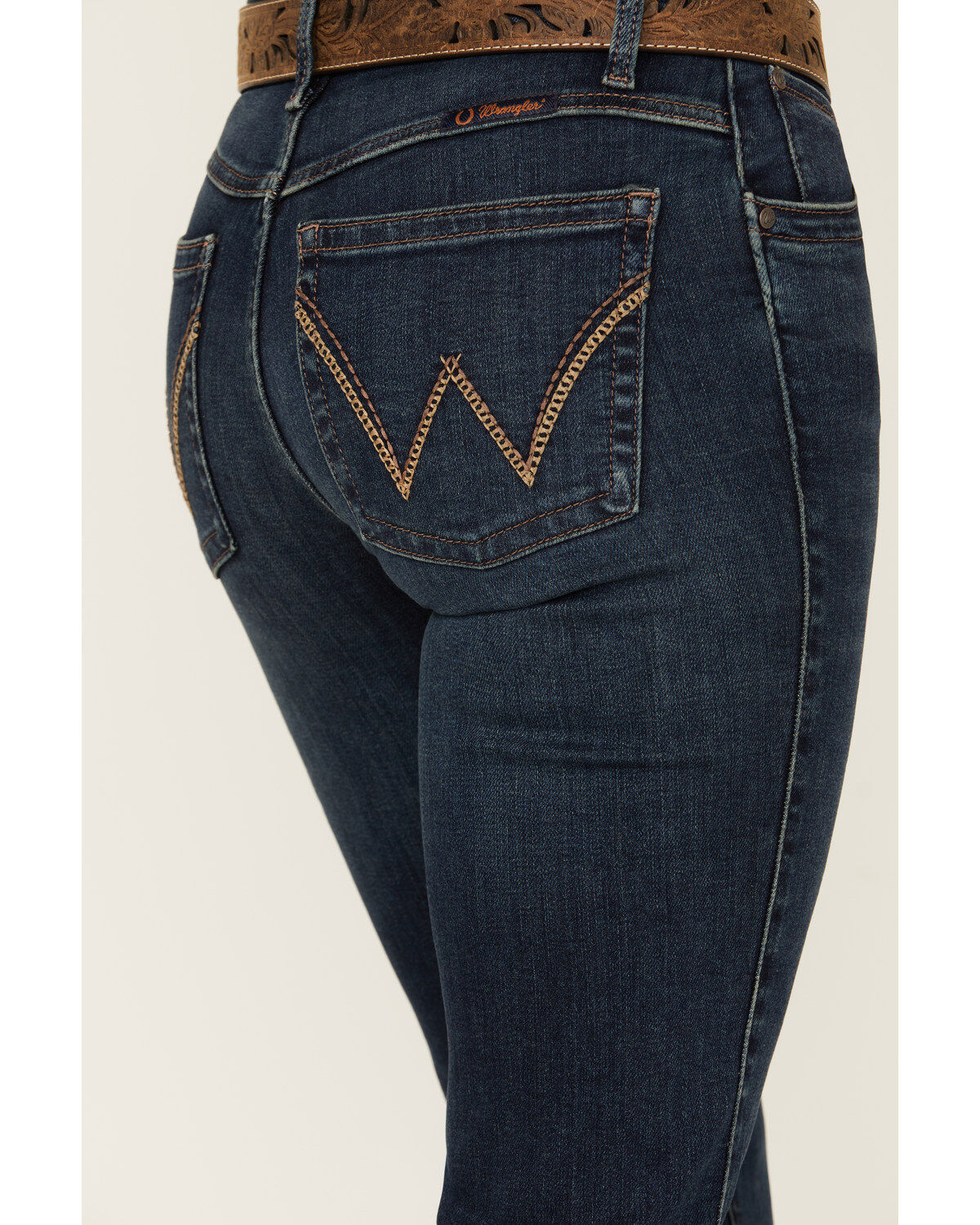Wrangler Women's Q-Baby Medium Wash Mid Rise Ultimate Riding Bootcut Jeans