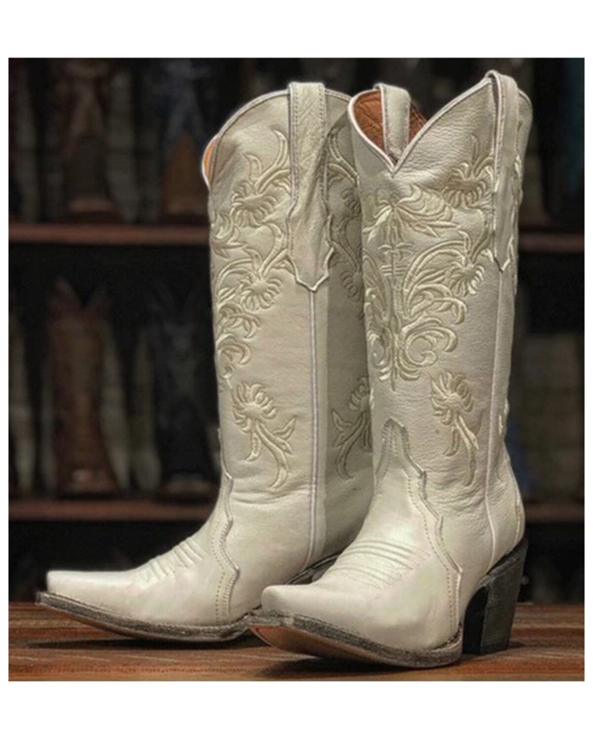 Tanner Mark Women's Leah Embroidered Western Boots - Snip Toe