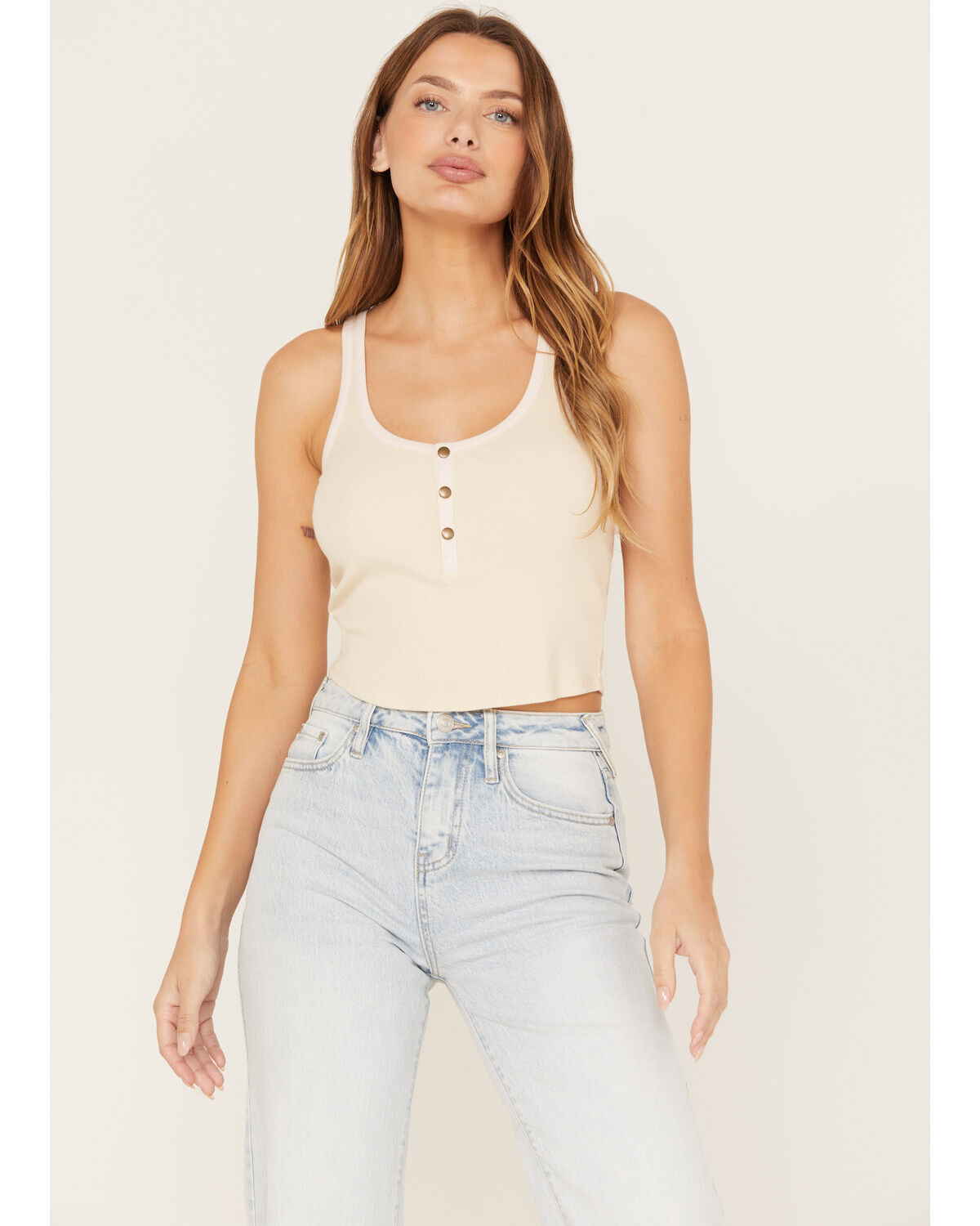 Cleo + Wolf Women's Cropped Ribbed Tank Top
