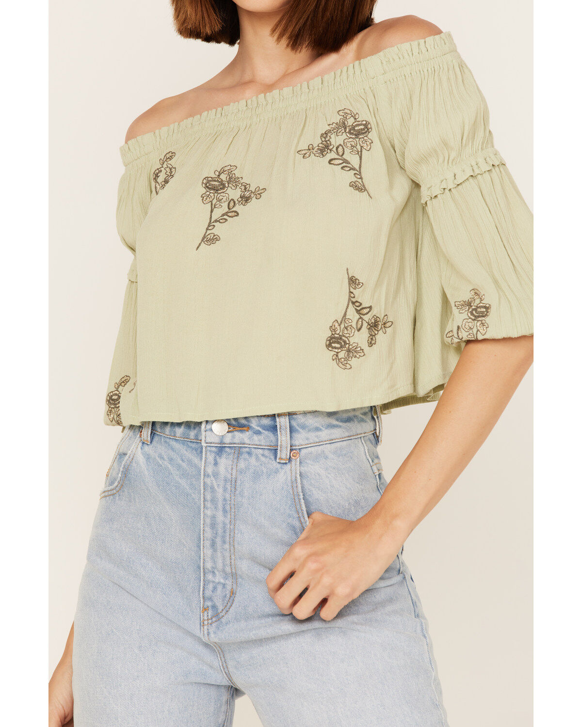 Shyanne Women's Floral Embroidered Off Shoulder Crop Top