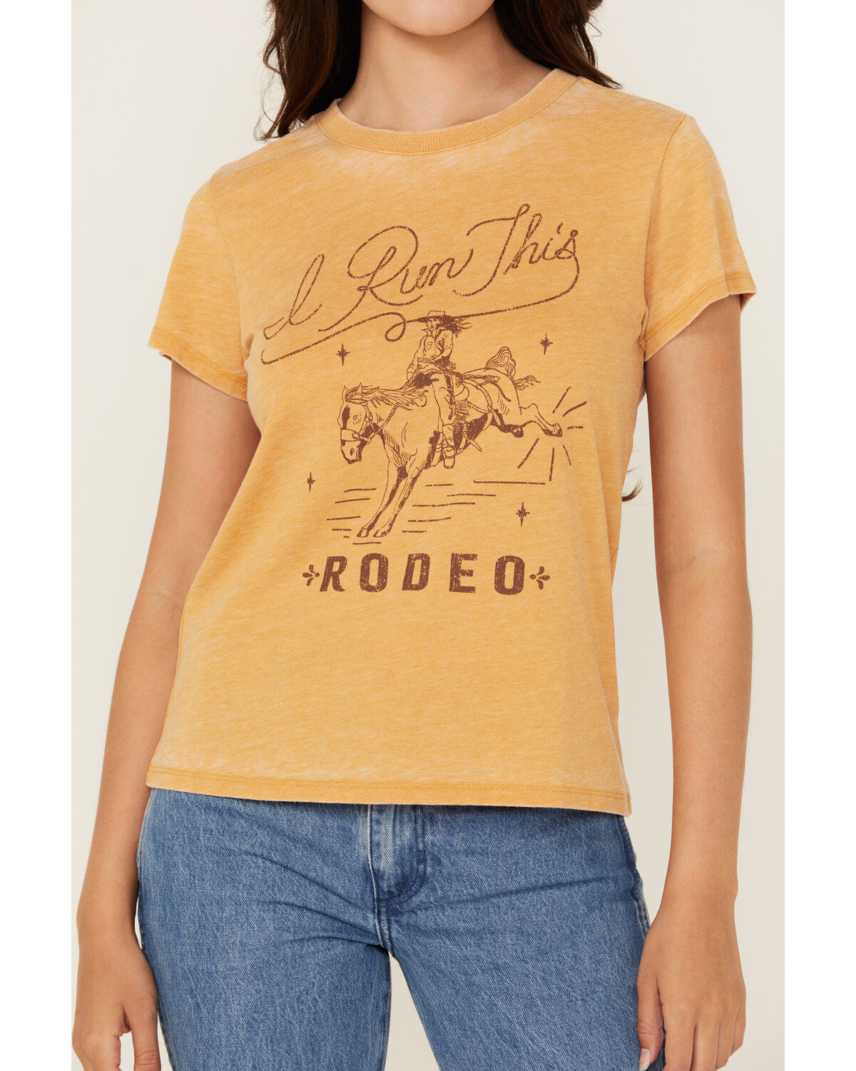 Idyllwind Women's I Run This Rodeo Short Sleeve Relaxed Graphic Tee