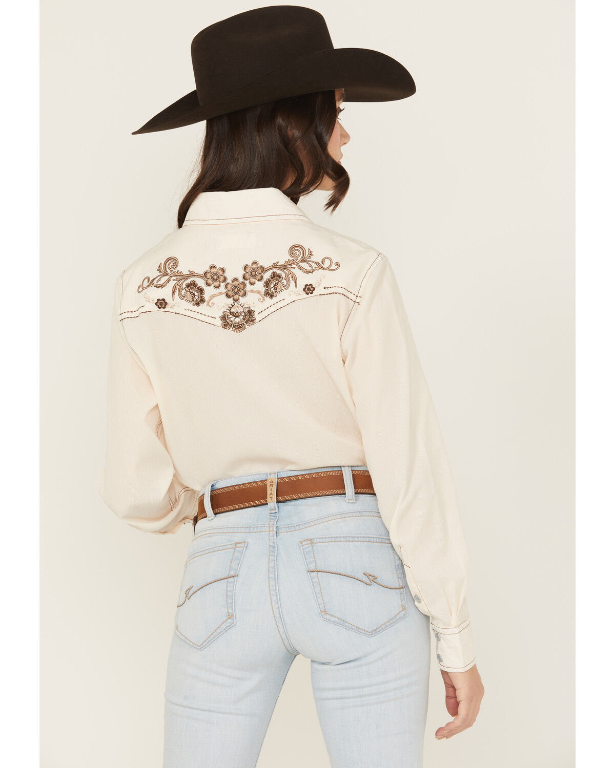 Cowgirl Hardware Women's Floral Embroidered Long Sleeve Snap Western Shirt