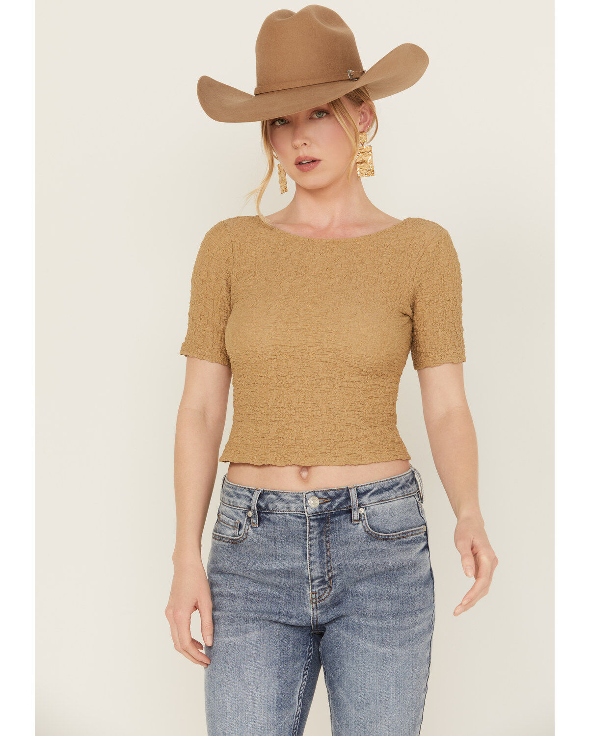 Sadie & Sage Women's Smocked Cropped Tee