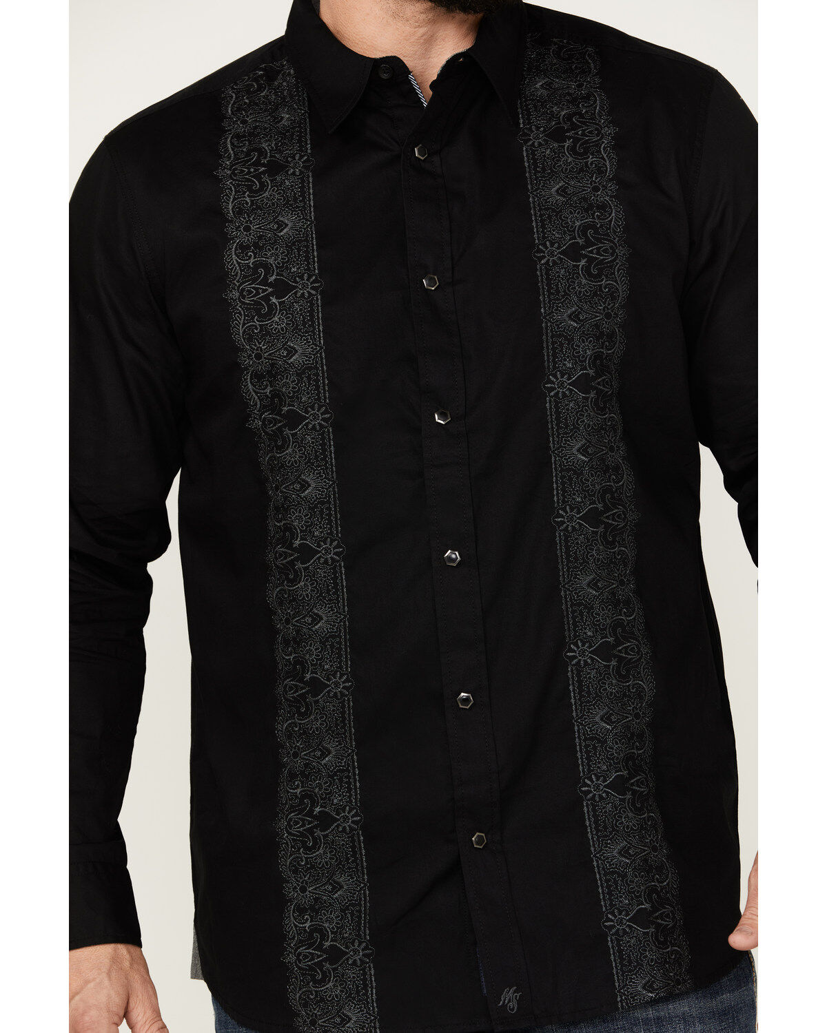 Moonshine Spirit Men's Embroidered Long Sleeve Snap Western Shirt