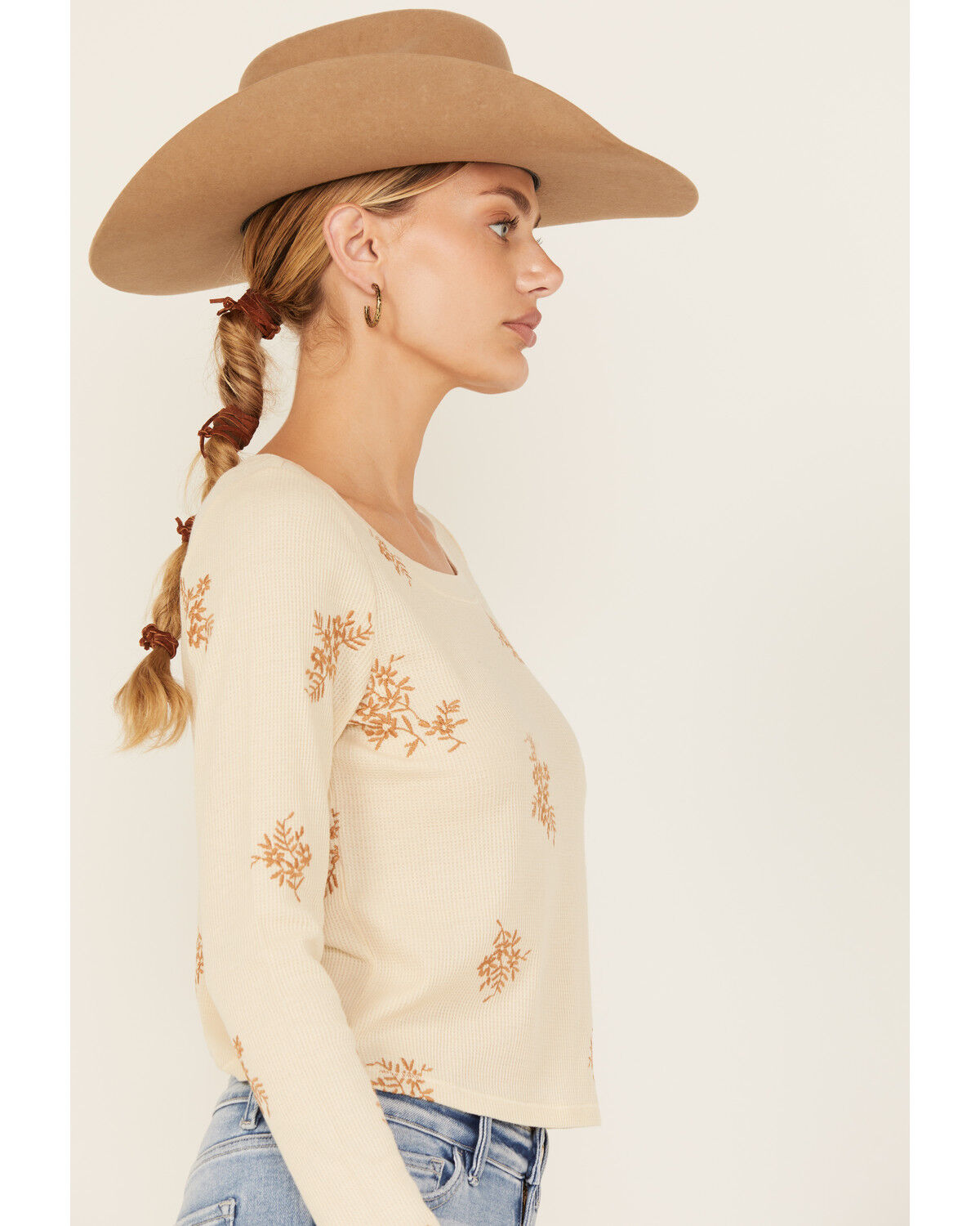 Cleo + Wolf Women's Calvin Floral Embroidered Long Sleeve Thermal Shirt