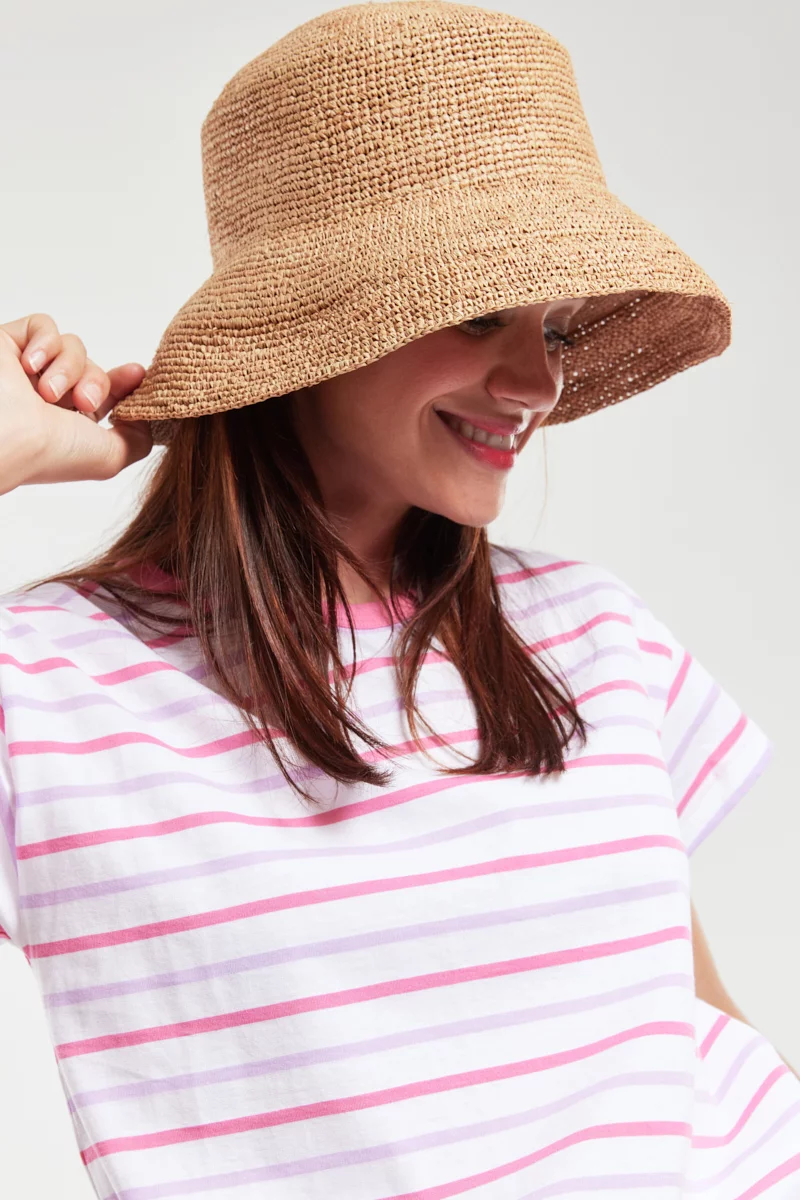 Chapeau en raffia