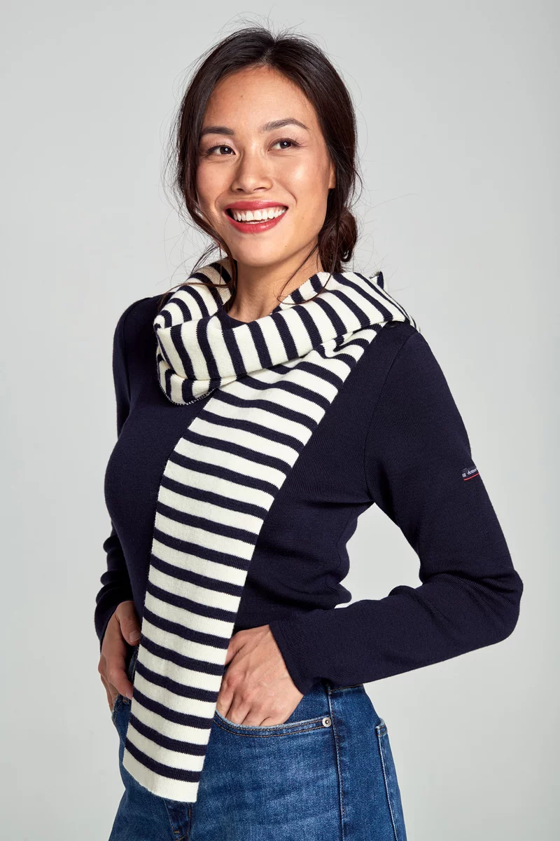 Echarpe rayée