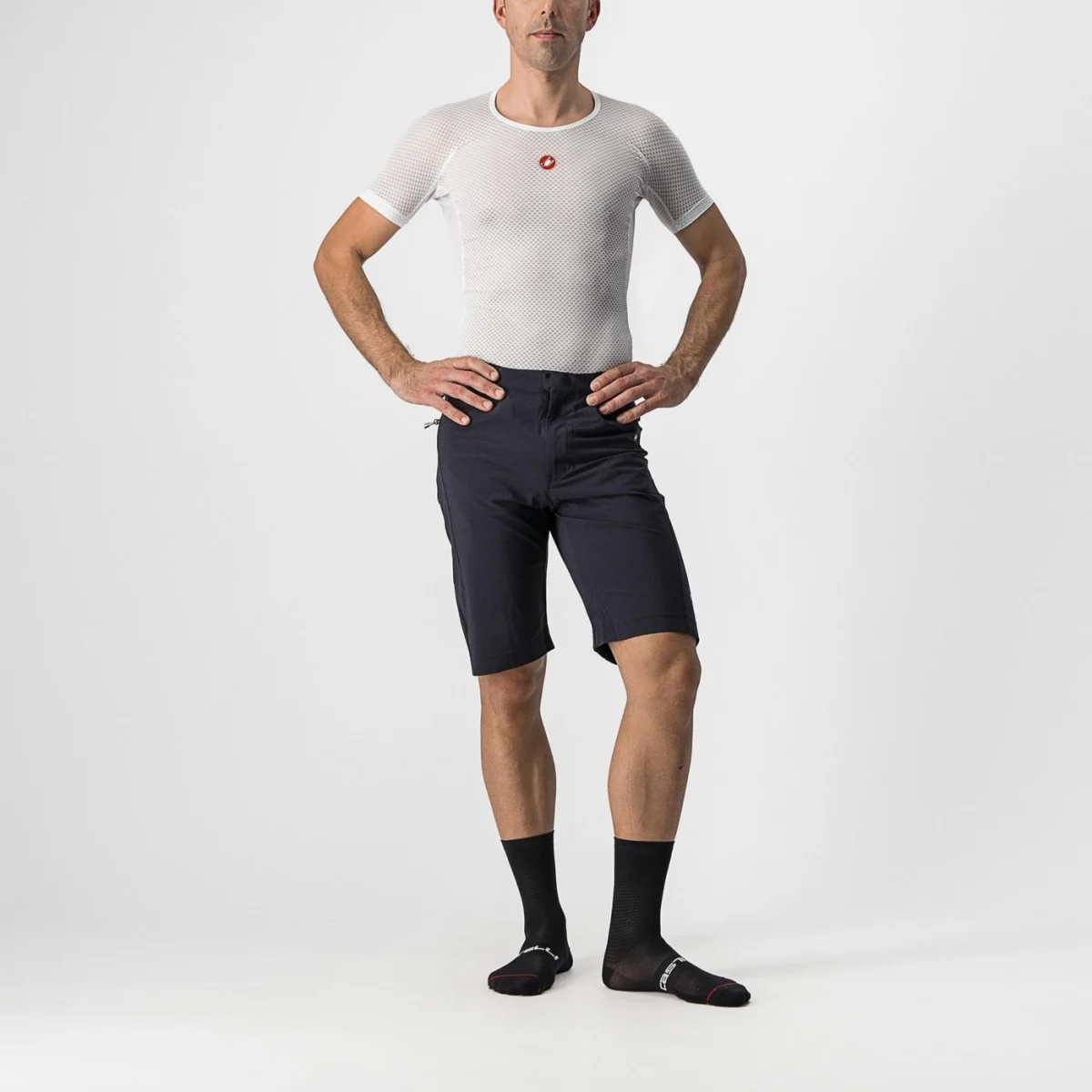 UNLIMITED BAGGY SHORT