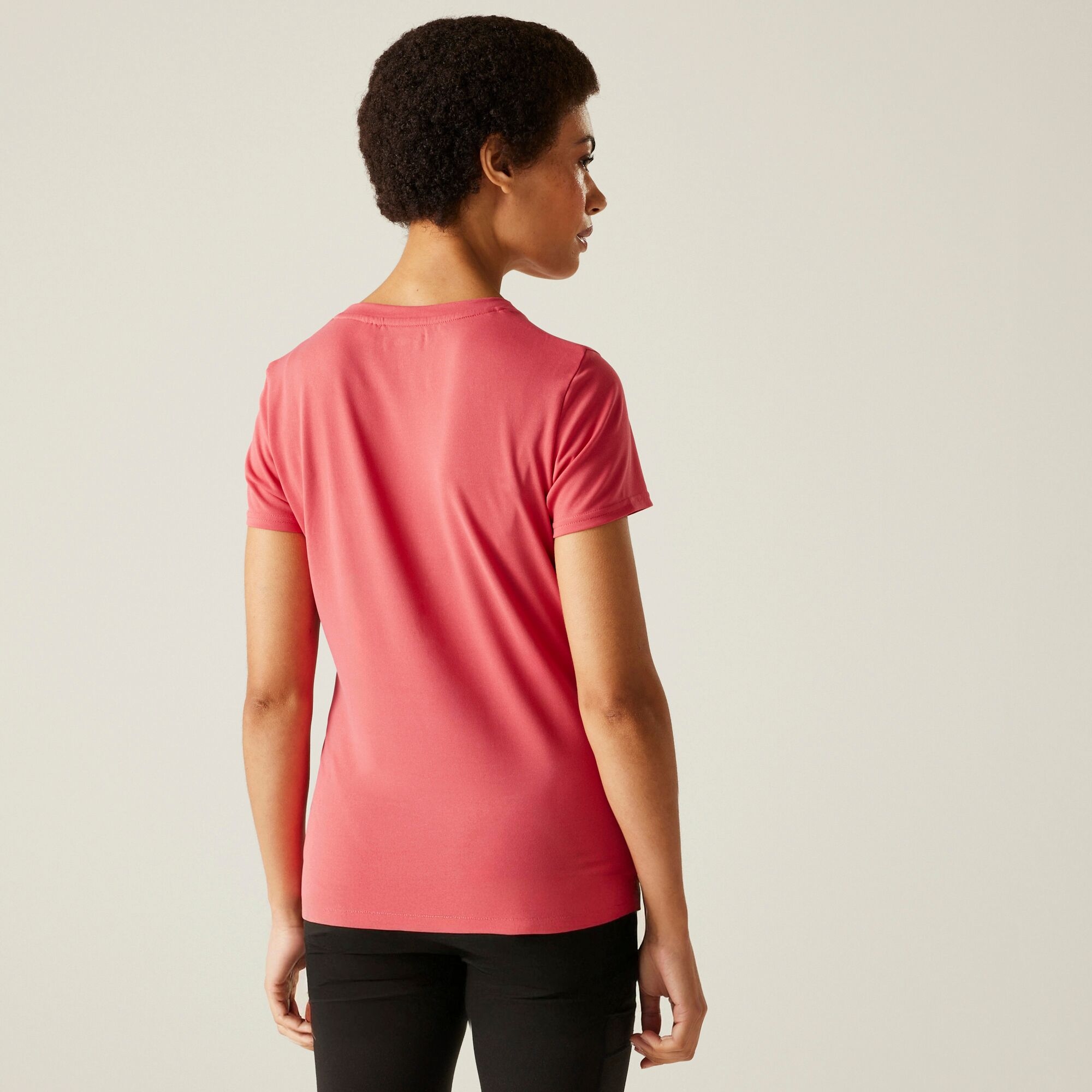 Women's Fingal Stretch T-Shirt | Peach Bloom