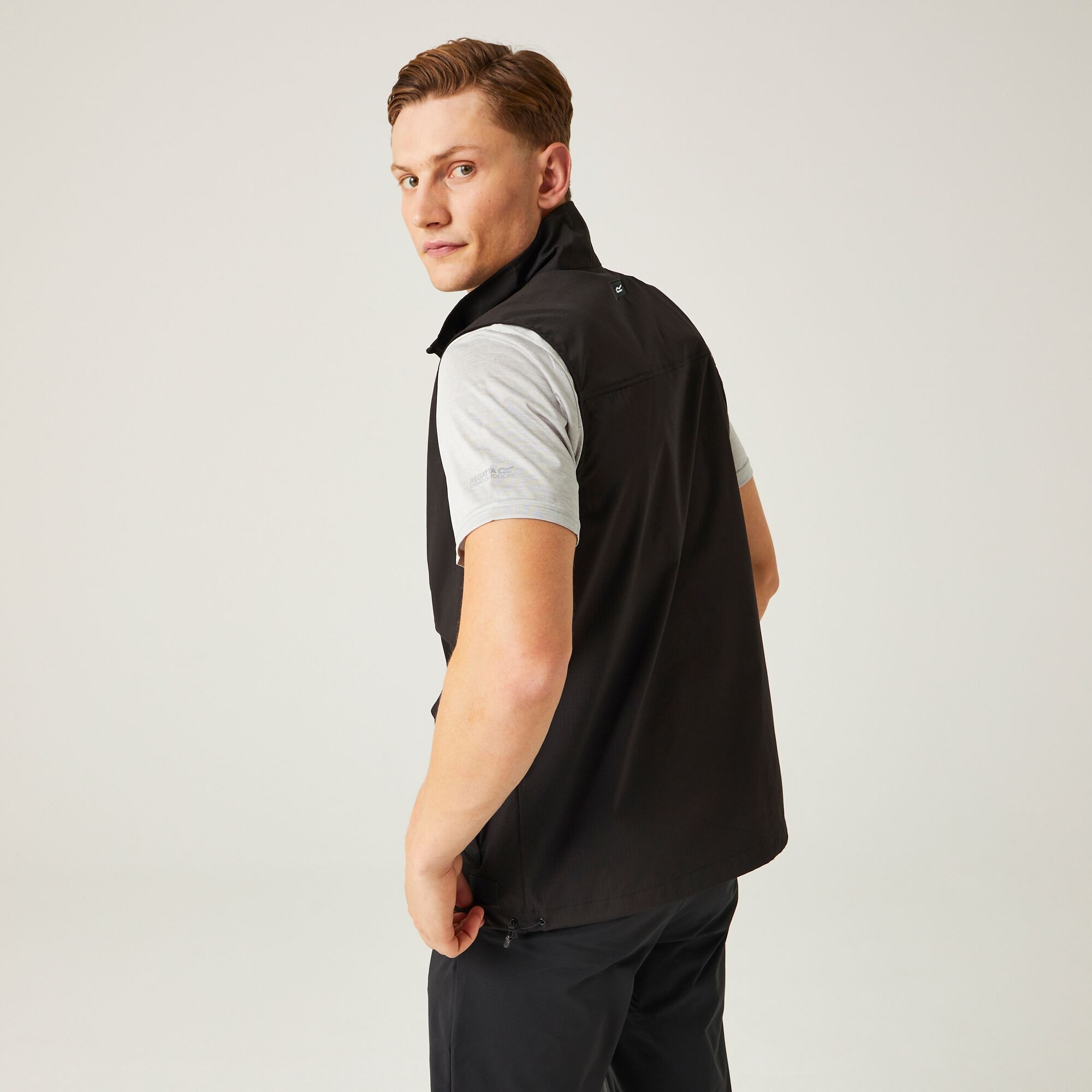 Men's Insect-Repellent Light Pack Away Gilet | Black