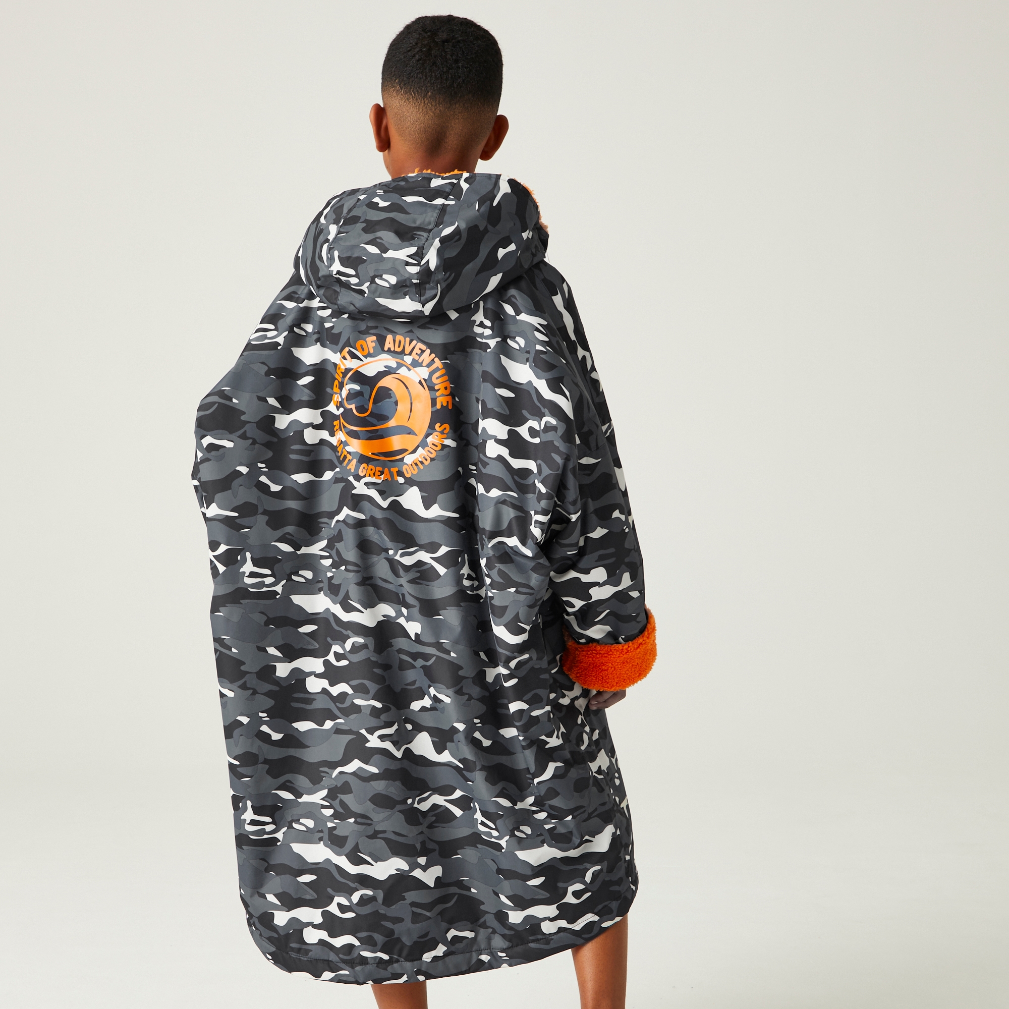 Junior Waterproof Changing Robe | Black Camo Persimmon