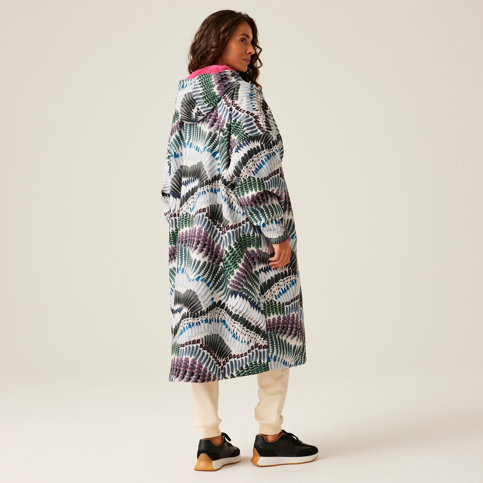 Christian Lacroix - Unisex Lebosc Changing Robe | Prete Moi Ta Plume Print