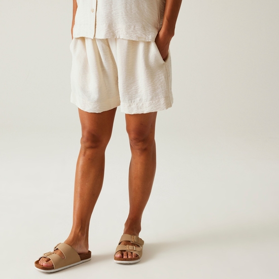 Women's Salise Lightweight Short | Light Vanilla