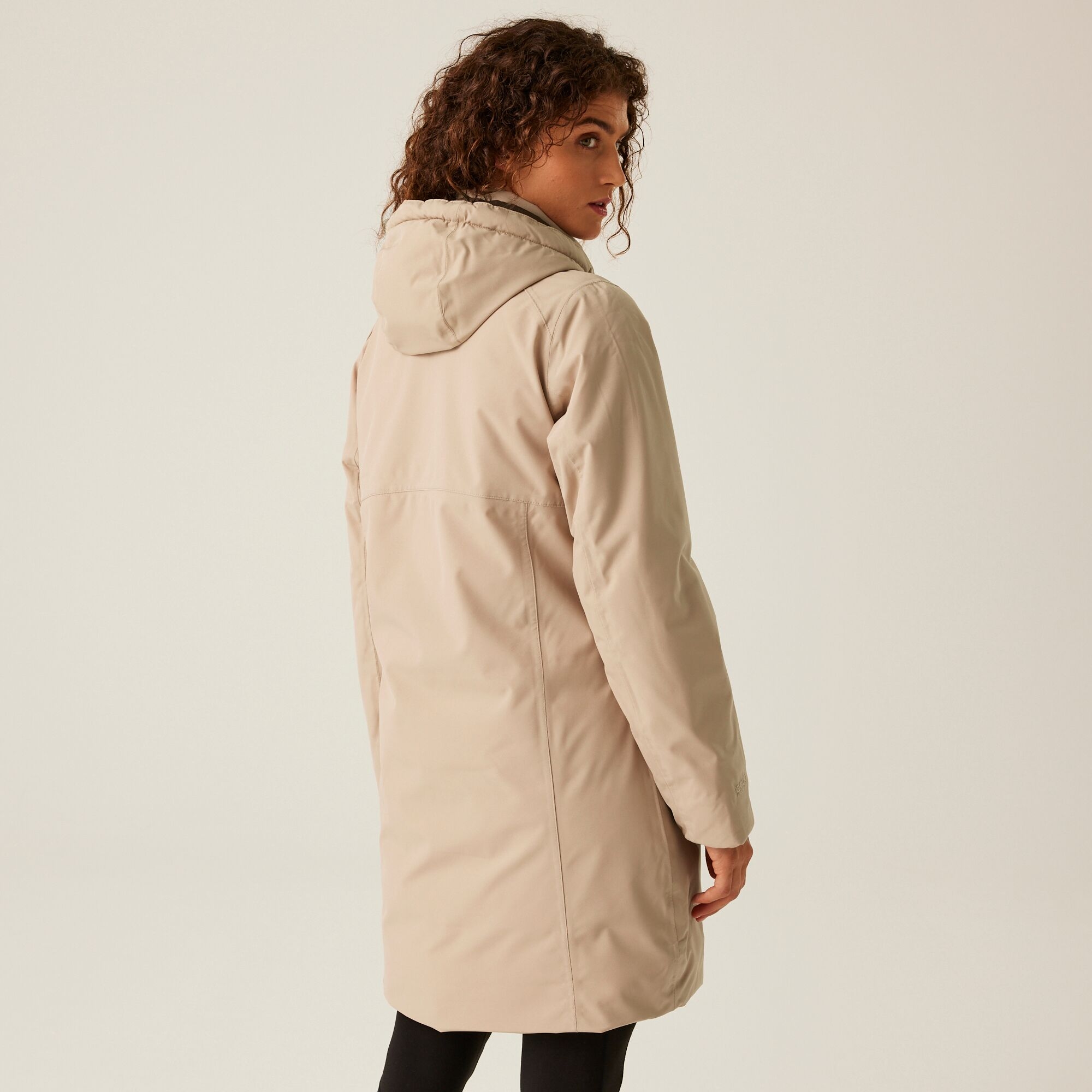 Women's Yewbank IV Waterproof Jacket | Warm Taupe Bueno