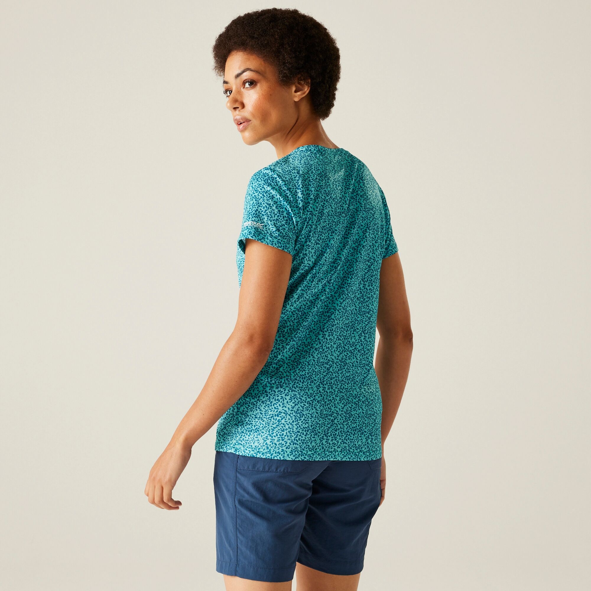 Women's Fingal Edition T-Shirt | Aruba Blue Leaf