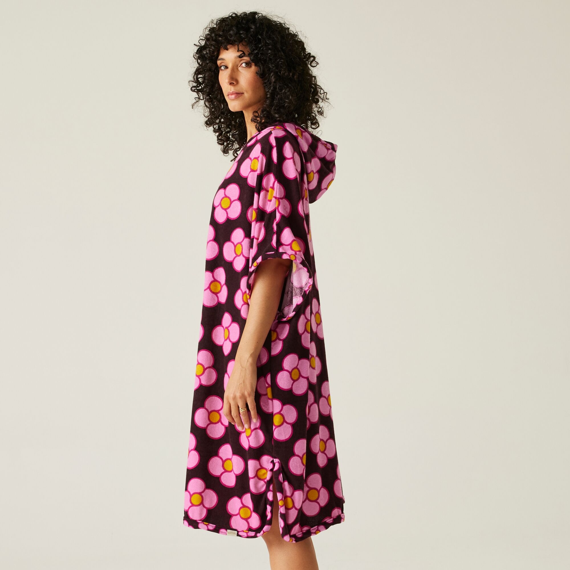 Orla Kiely Towelling II Robe | Spinning Flower Morello