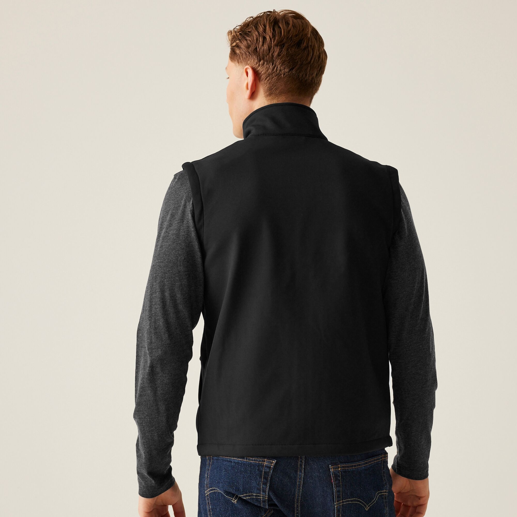 Men's Honestly Made Recycled Printable Softshell Bodywarmer | Black