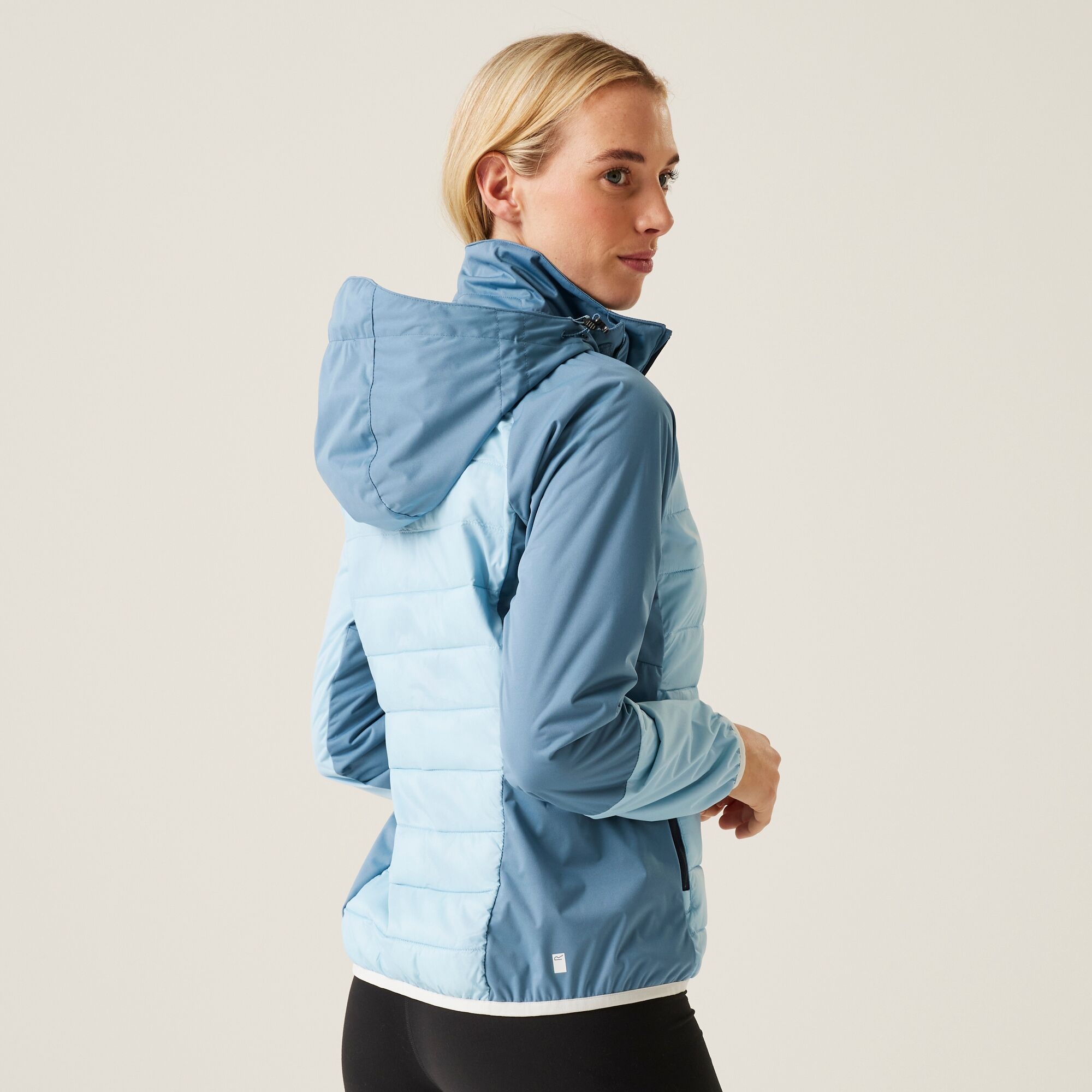 Women's Pro Hybrid Jacket | Clear Sky Coronet Blue