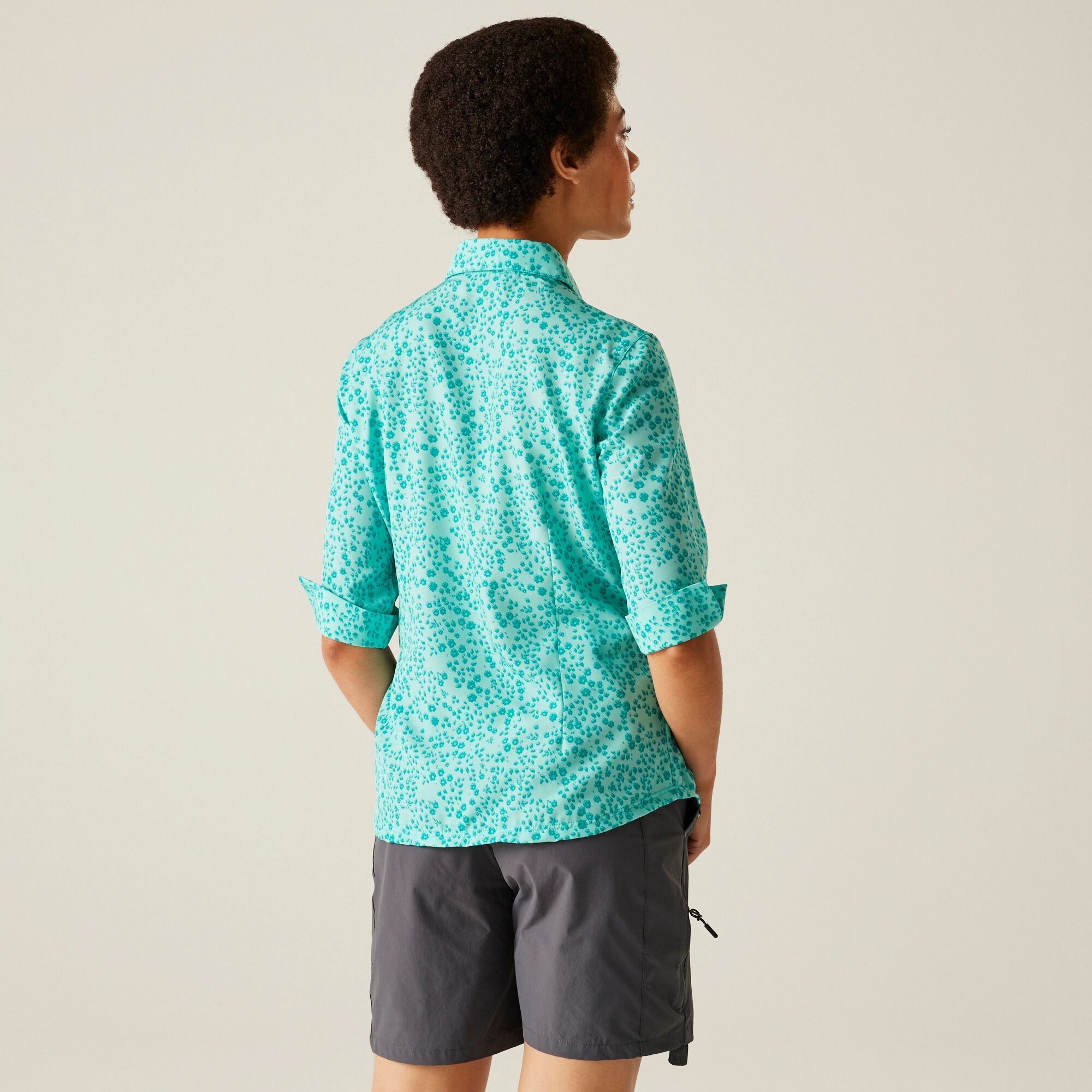 Women's Kinnis Lightweight Shirt | Aruba Blue Meadow Print