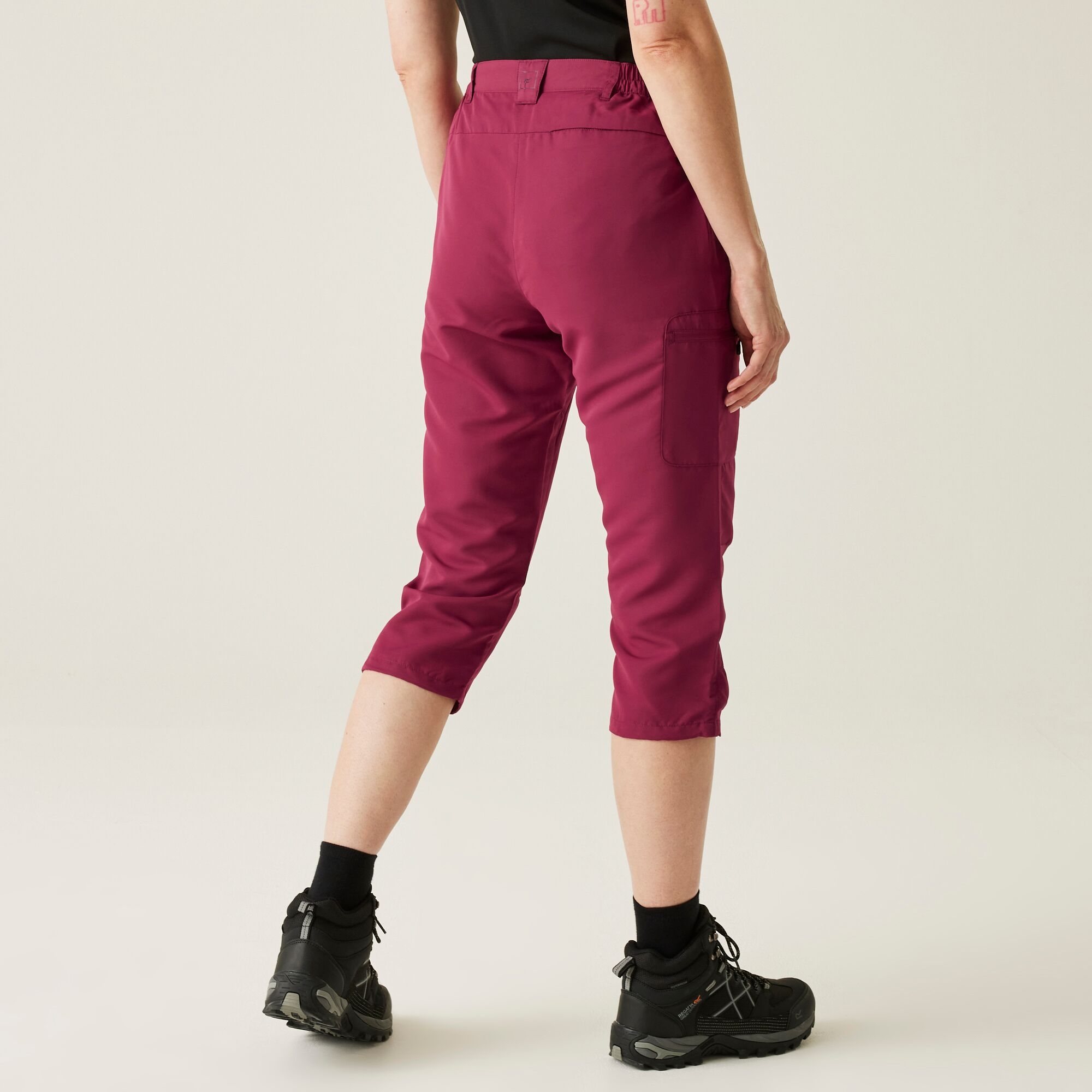 Women's Chaska III Capri Walking Trousers | Beaujolais