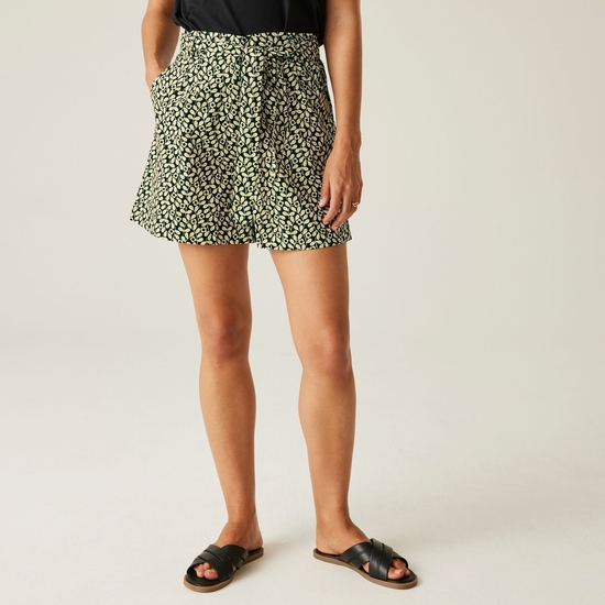 Orla Kiely Summer II Shorts | Jasmine Flower Black