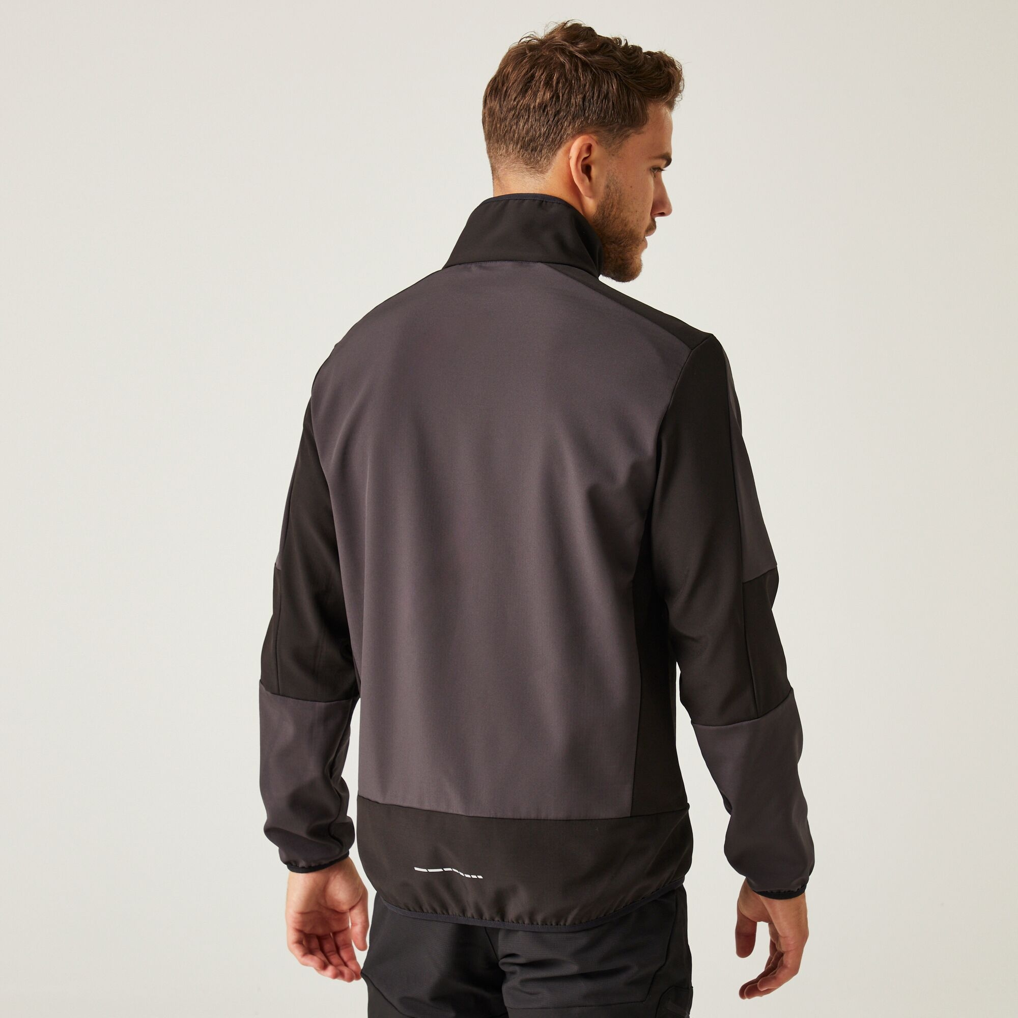 Men's E-Volve 2 Layer Softshell Jacket | Ash Black