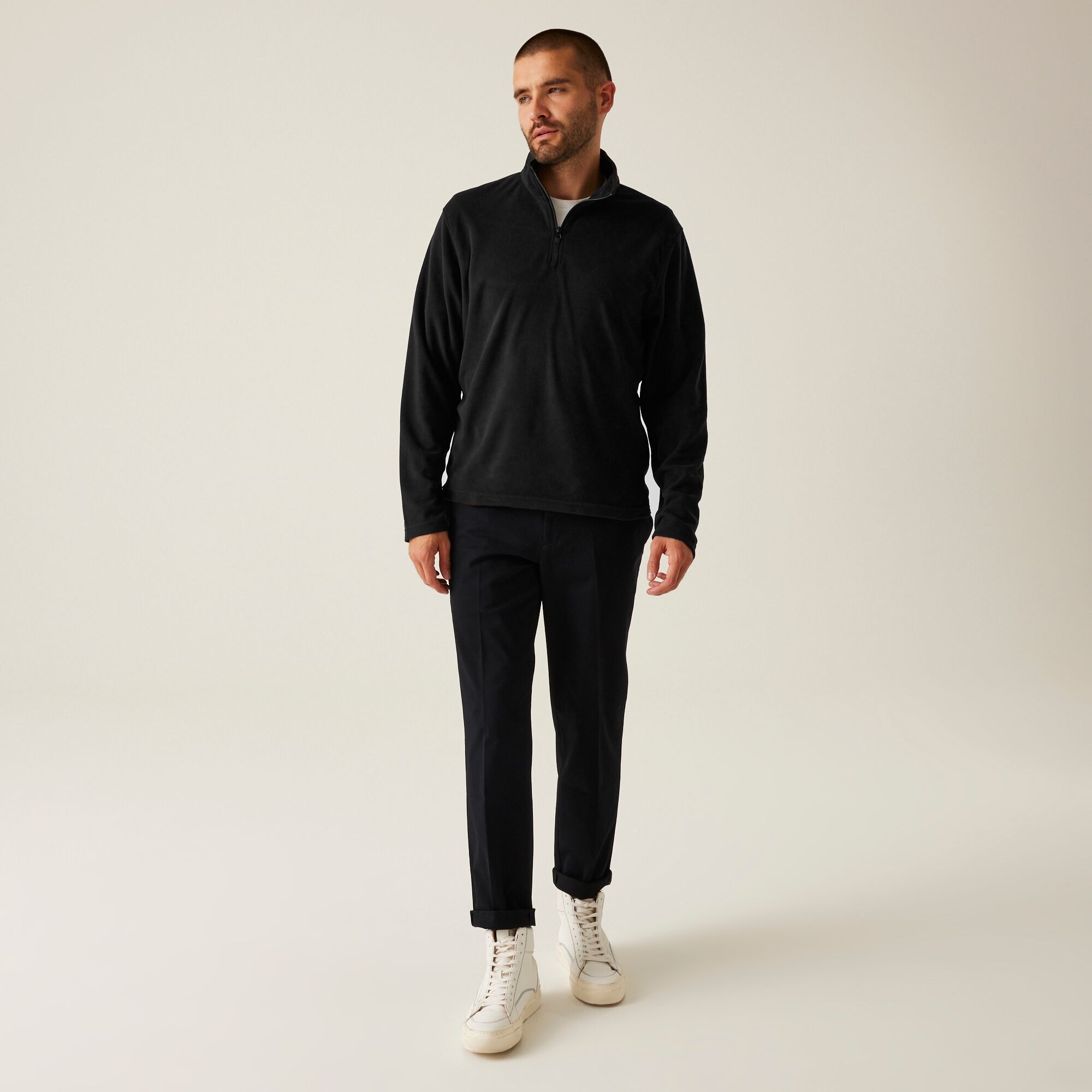 Men's Micro Lightweight Half Zip Fleece | Black