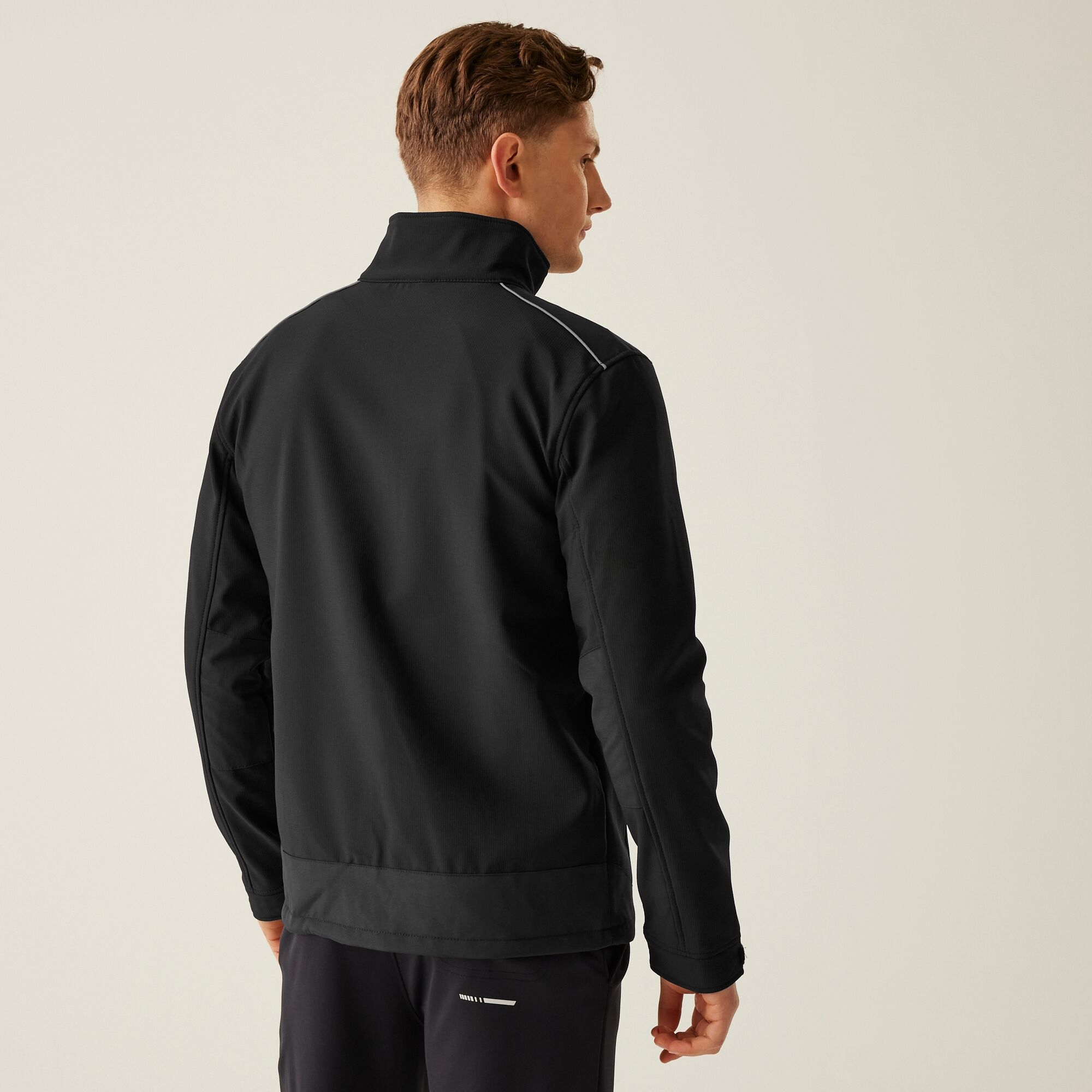 Men's Sandstorm Softshell Jacket | Black