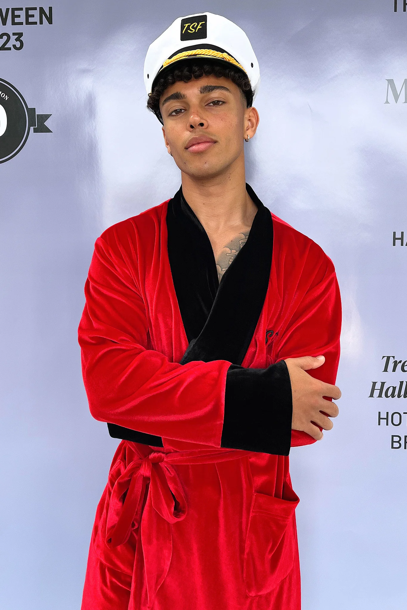 Hef Robe - Red