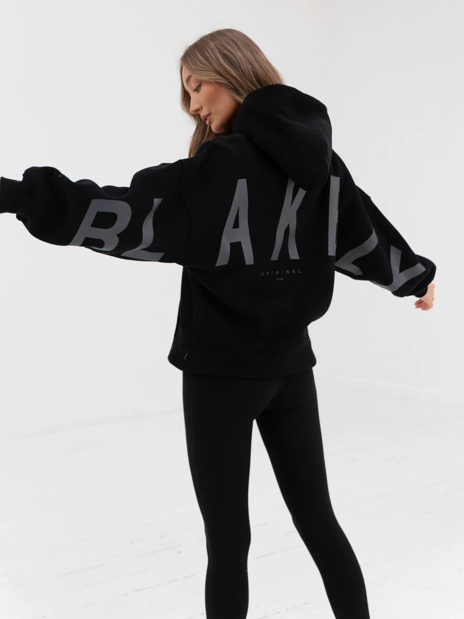 Tonal Isabel Oversized Hoodie - Black