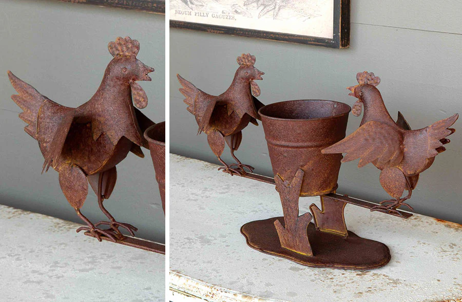 Rusted Finish Metal Chicken Planter