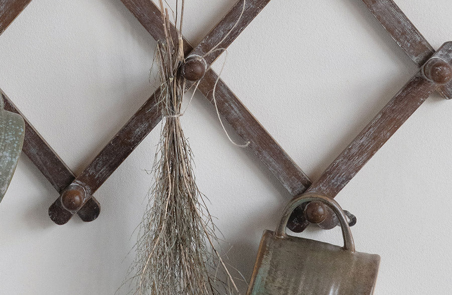 Distressed Wood Accordion Wall Hanger