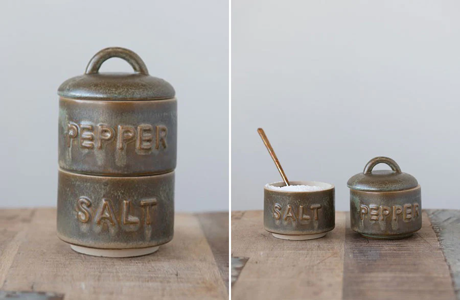 Stackable Salt & Pepper Pots with Lid