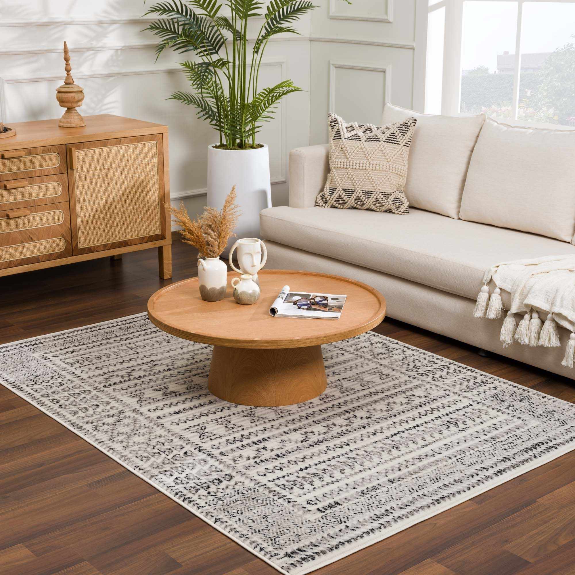 Black and Gray Patterned Area Rug