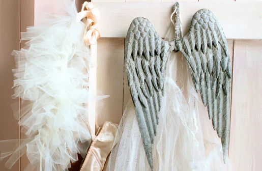 Metal Angel Wings Wall Decor