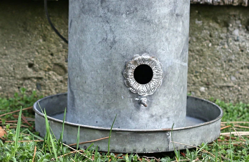 Cone Top Birdhouse