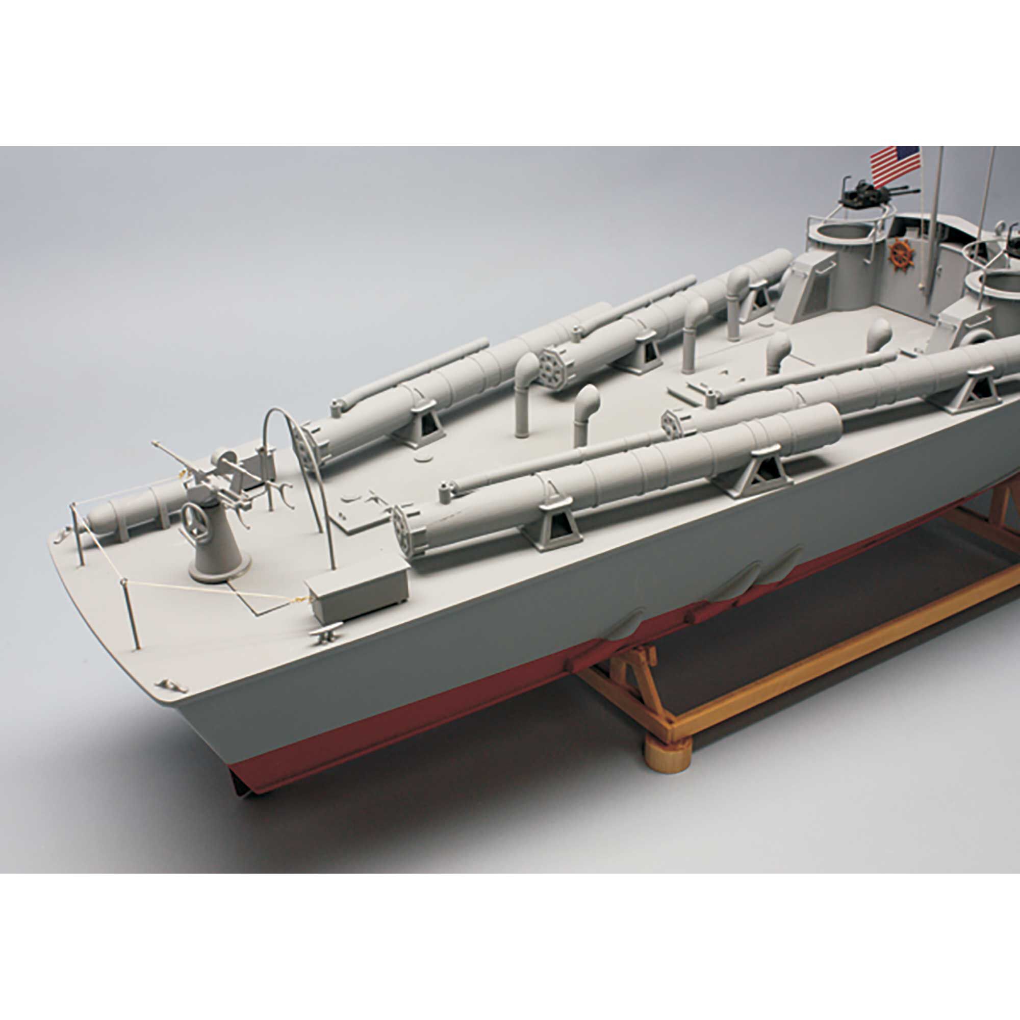 Dumas Products, Inc. 1/30 1978 PT-212 Higgins Patrol Torpedo Boat Kit, 30.5"