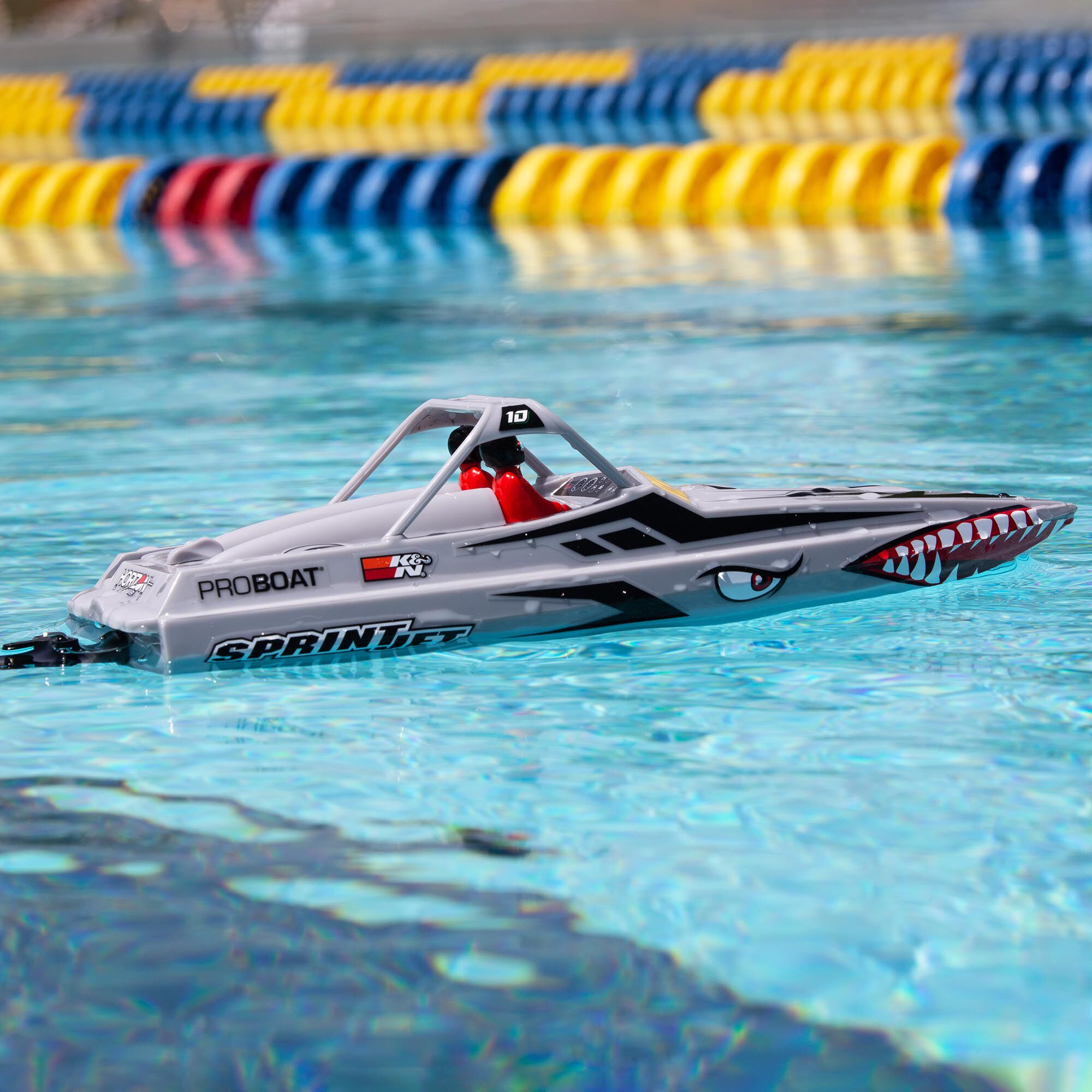 Pro Boat Sprintjet 9" Self-Righting Deep-V Jet Boat Brushed RTR, Silver