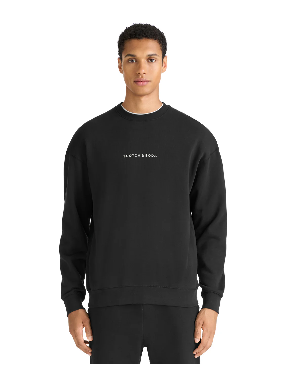 CORE - LOGO FRONT CHEST SWEATSHIRT