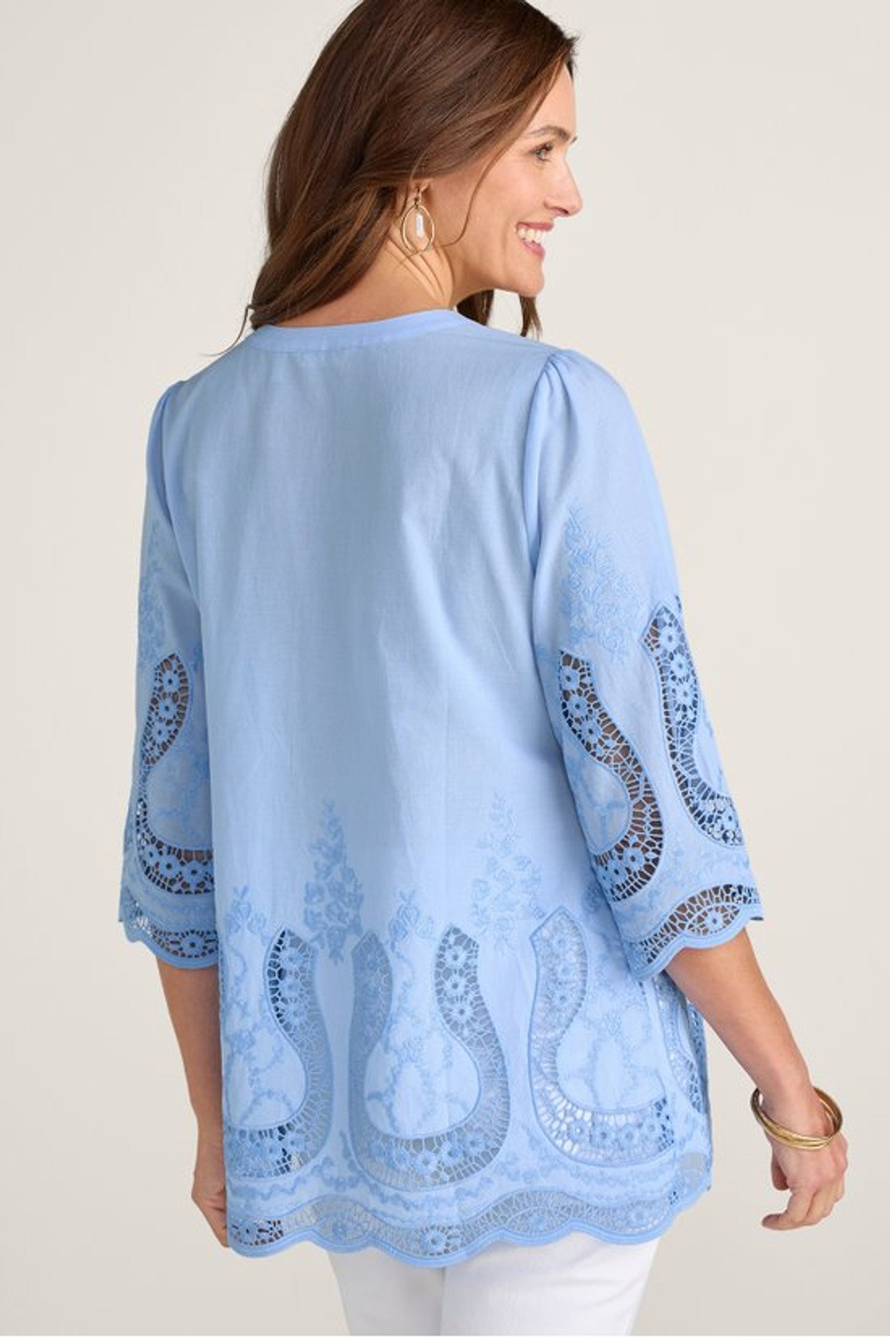 Trella Eyelet Top1203