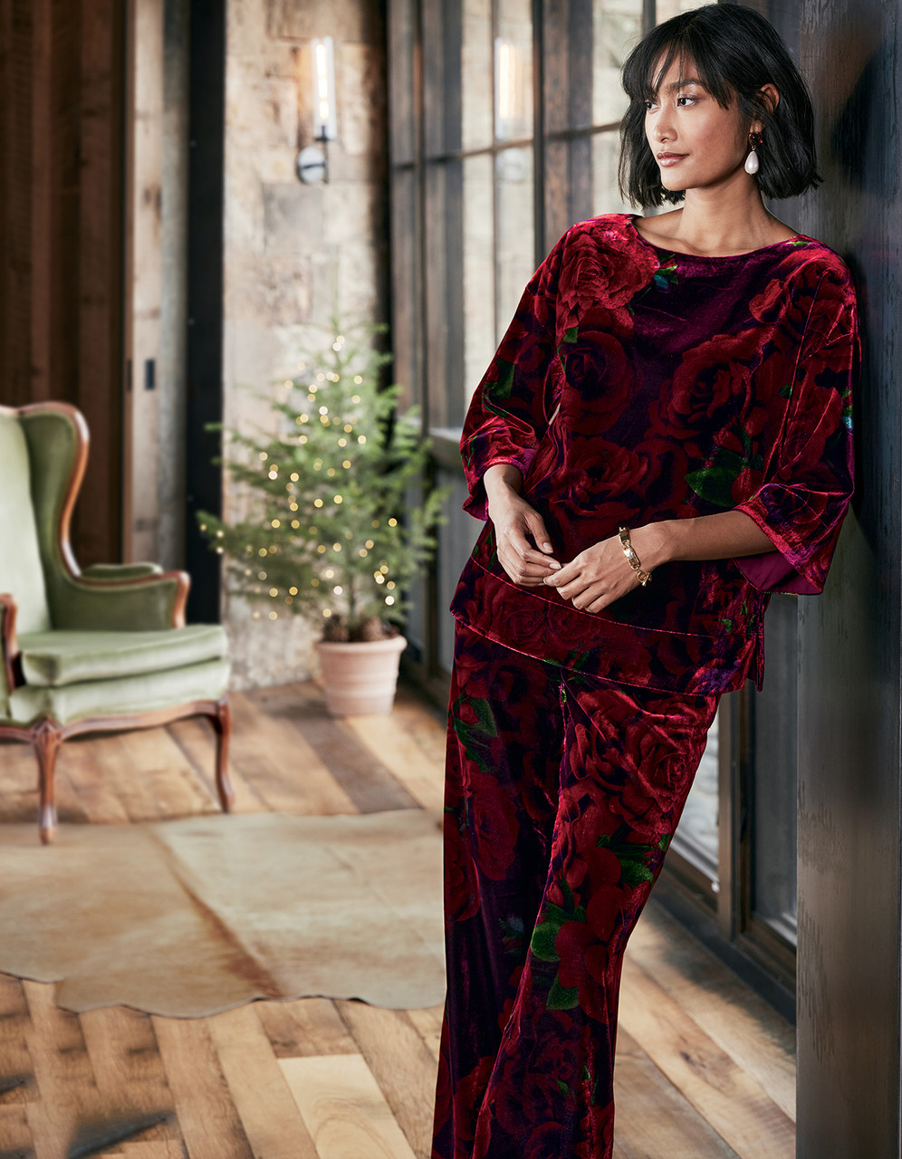 Aria Velvet Wide Leg Pants