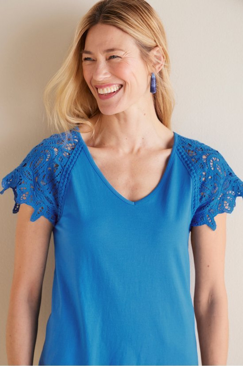 Nikita Lace Sleeve Tee