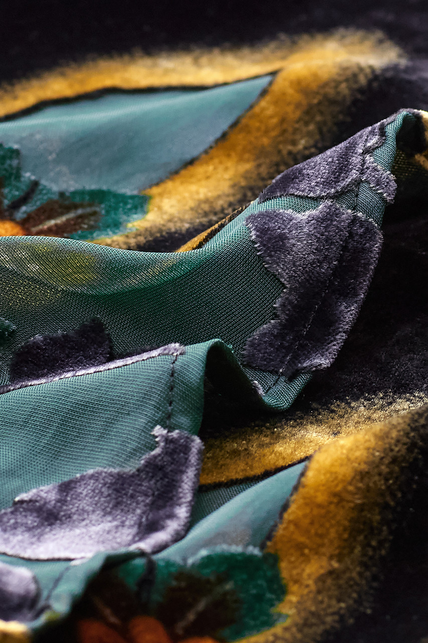 Aaliyah Floral Velvet Topper