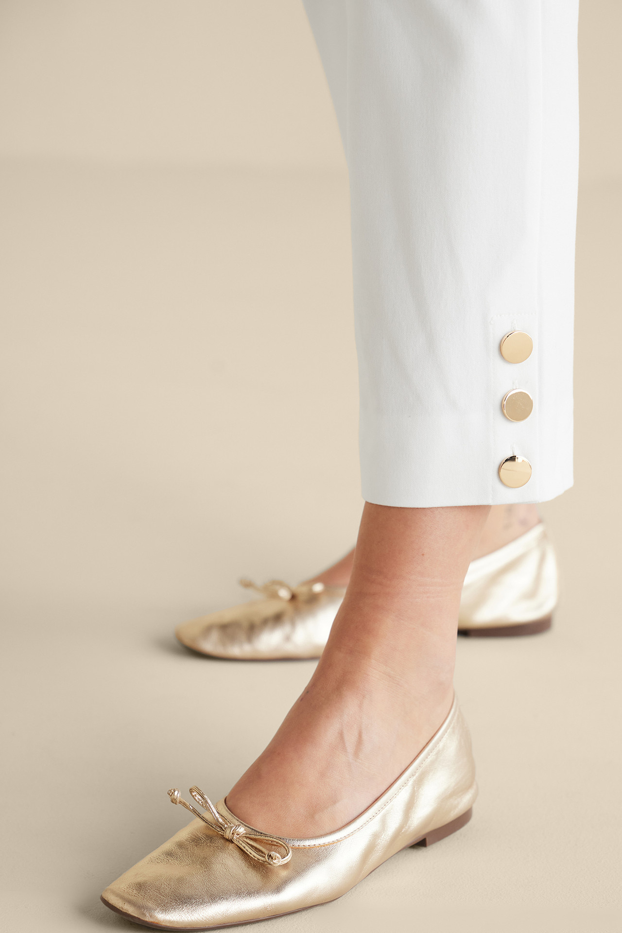 SoftEssential™ SUPERLA Slim Leg Crop Pants1194