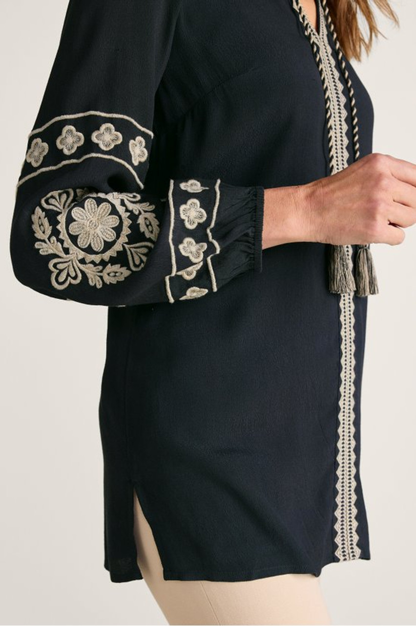 Annaka Embroidered Tunic