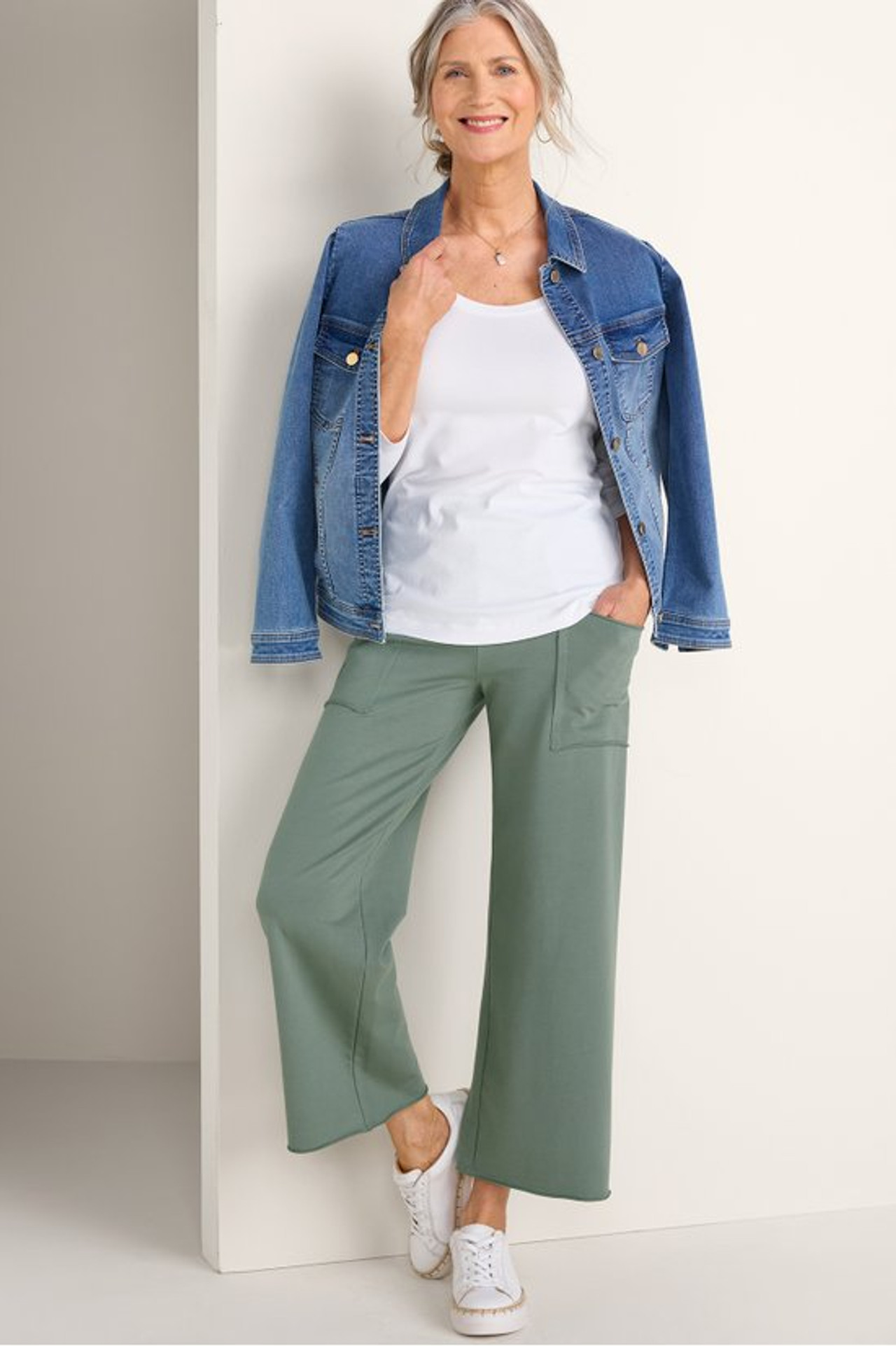 Porto Knit Crops