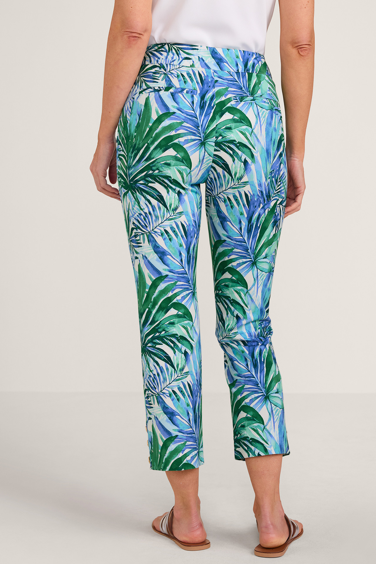 SoftEssential™ SUPERLA Slim Leg Crop Pants1194