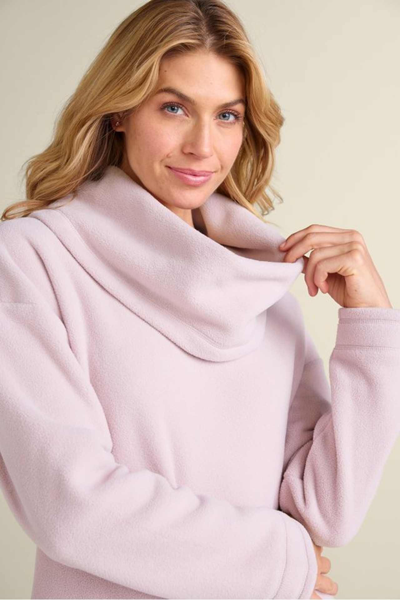 Melanie Cowl Neck Polar Fleece Lounger